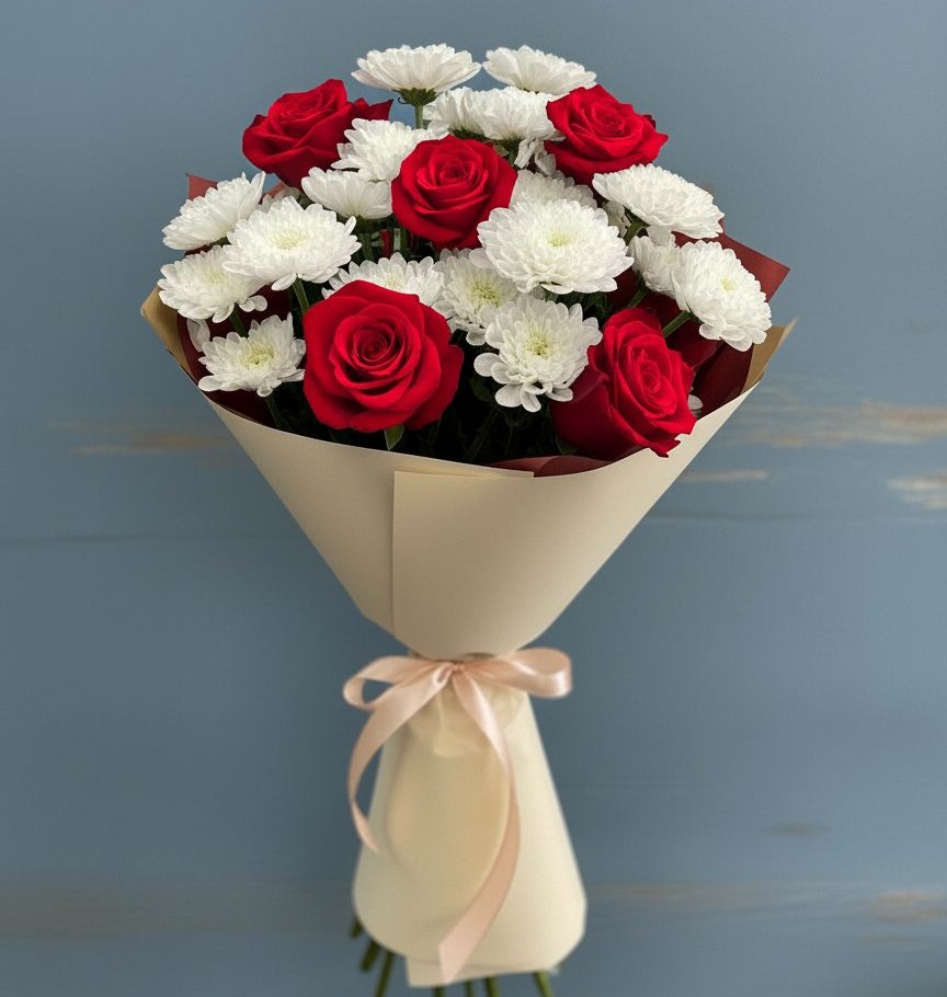 Букет цветов из: Розы и Хризантемы в Мончегорске