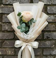 Букет цветов из:  Розы в Мончегорске