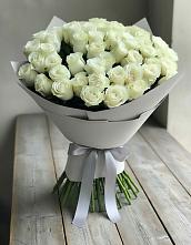 Букет 35 Белых роз в Мончегорске