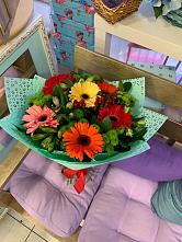 Букет цветов из:  Герберы, Хризантемы и Альстромерии #REPLACE_PRED# Мончегорске