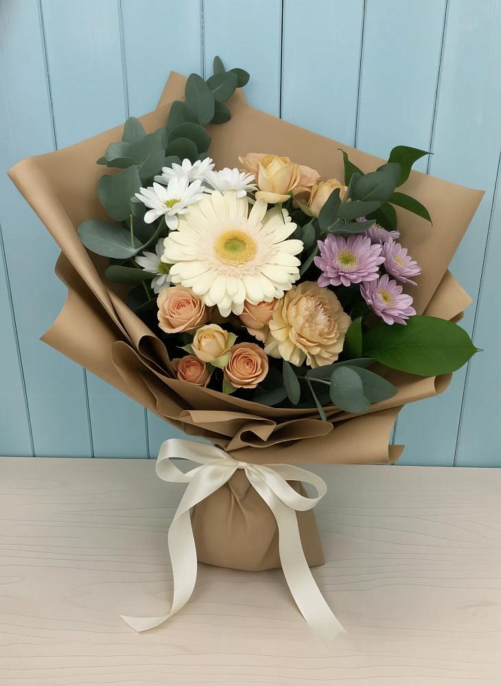 Букет цветов из: Герберы и Хризантемы в Мончегорске