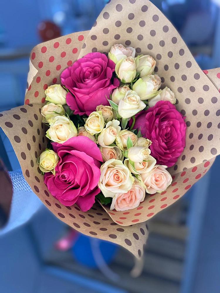 Букет цветов из: Розы в Мончегорске