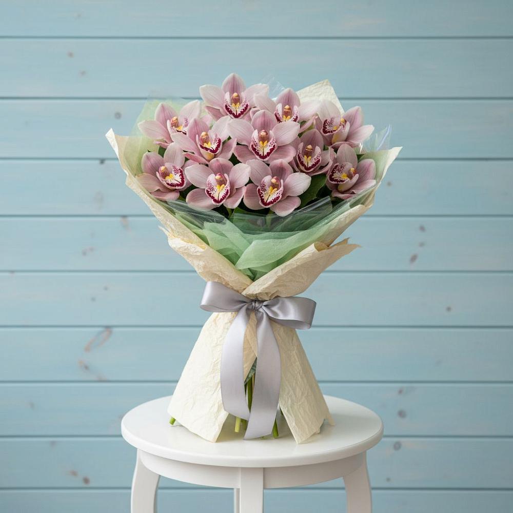 Букет цветов из: Орхидеи и Розы в Мончегорске