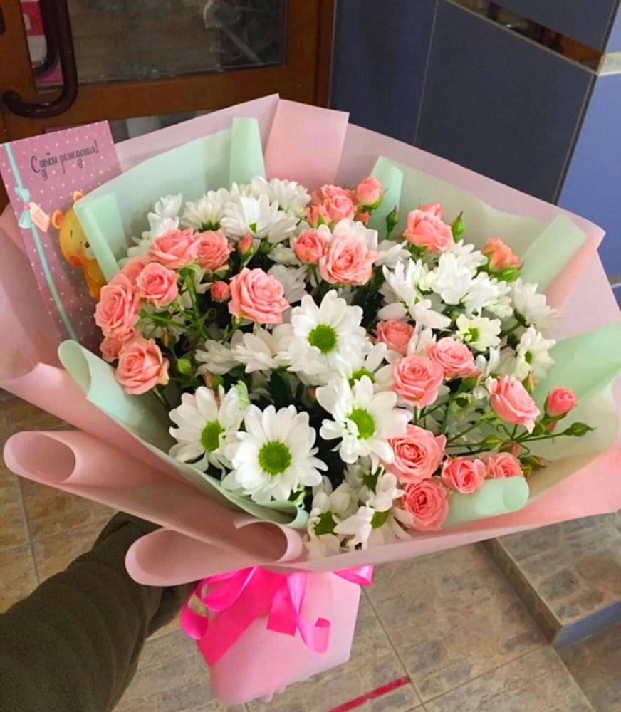 Букет цветов из: Розы и Хризантемы в Мончегорске
