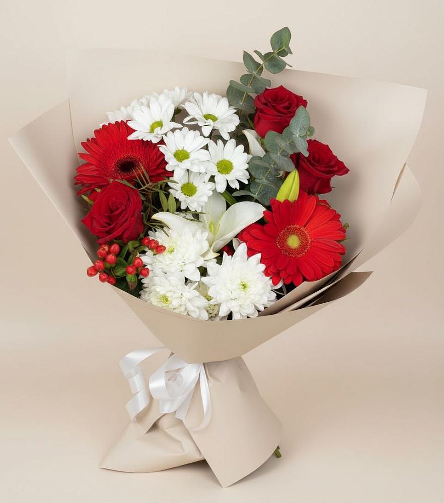 Букет цветов из: Розы, Хризантемы, Герберы и Лилии в Мончегорске