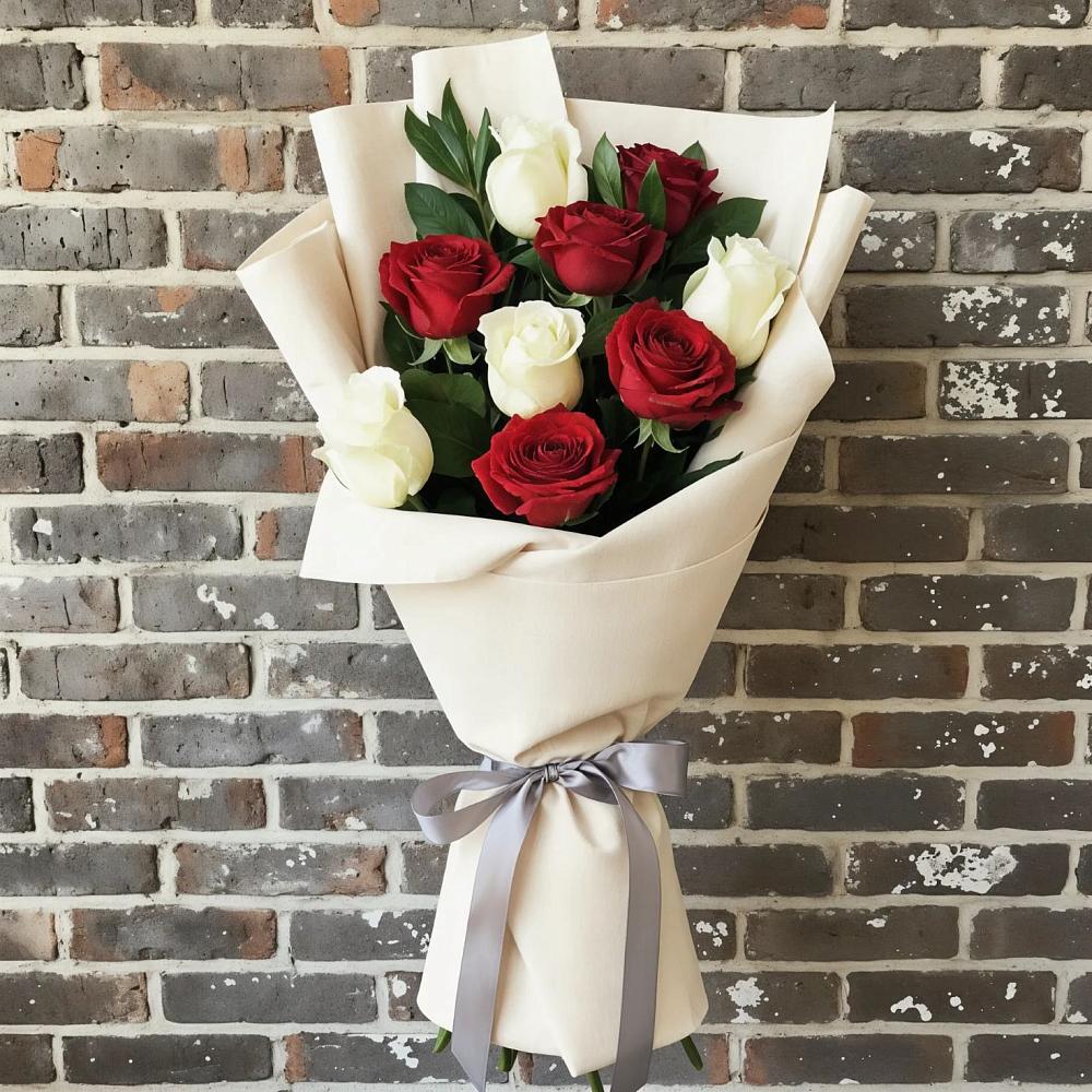 Букет цветов из: Розы в Мончегорске