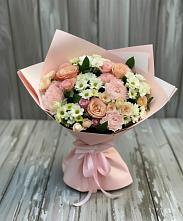 Букет цветов из:  Гвоздики, Розы и Хризантемы в Мончегорске