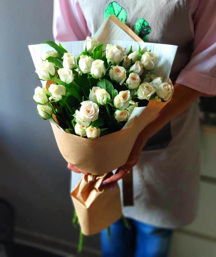 Букет цветов из: Розы в Мончегорске