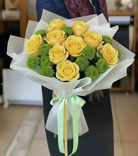 Букет цветов из:  Хризантемы и Розы в Мончегорске