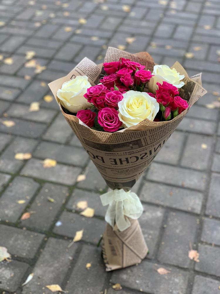 Букет цветов из: Розы в Мончегорске