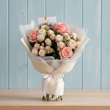 Букет цветов из:  Розы #REPLACE_PRED# Мончегорске