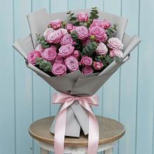 Букет цветов из:  Розы в Мончегорске